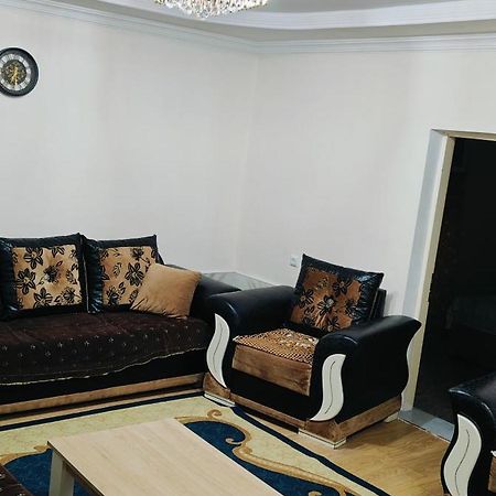 Apartment On Saakadze Batumi Exterior foto